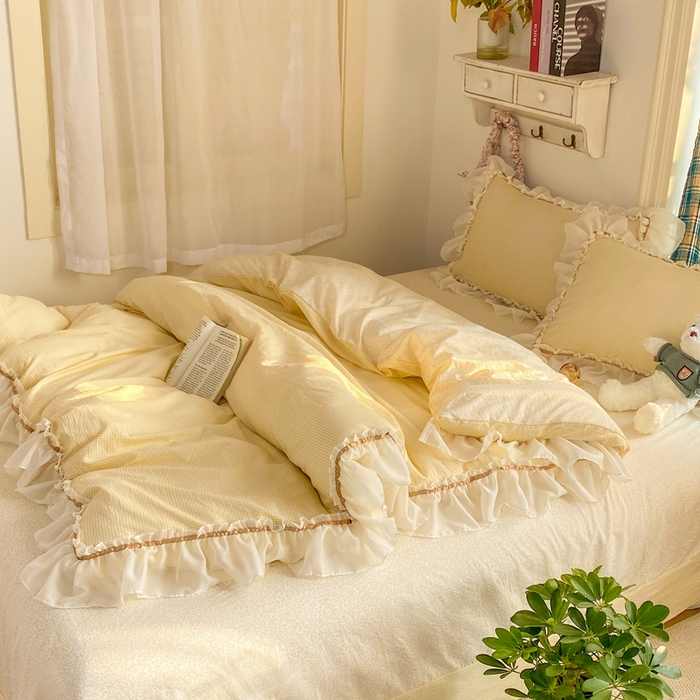 91家纺网 家纺一手货源 找家纺 艺玲家纺 2026新款奶油风韩式云朵棉花边四件套 奶油-黄