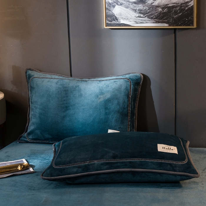 91家纺网 家纺一手货源 找家纺 栩裕纺织 2026新款网红爆款意式轻奢牛奶绒单被套被套单件被套单品 宝石蓝