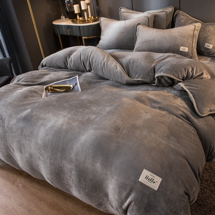 91家纺网 家纺一手货源 找家纺 栩裕纺织 2026新款网红爆款意式轻奢牛奶绒单被套被套单件被套单品 时尚灰