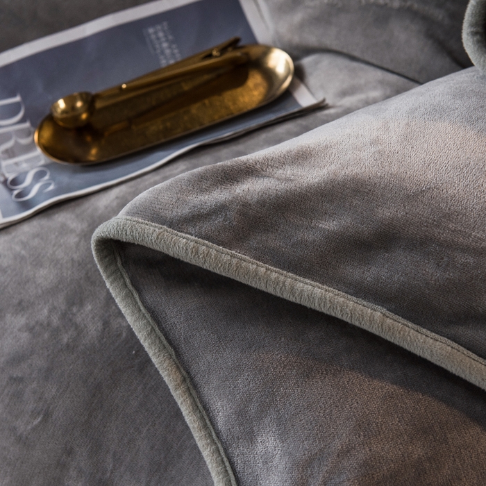 91家纺网 家纺一手货源 找家纺 栩裕纺织 2026新款网红爆款意式轻奢牛奶绒单被套被套单件被套单品 时尚灰