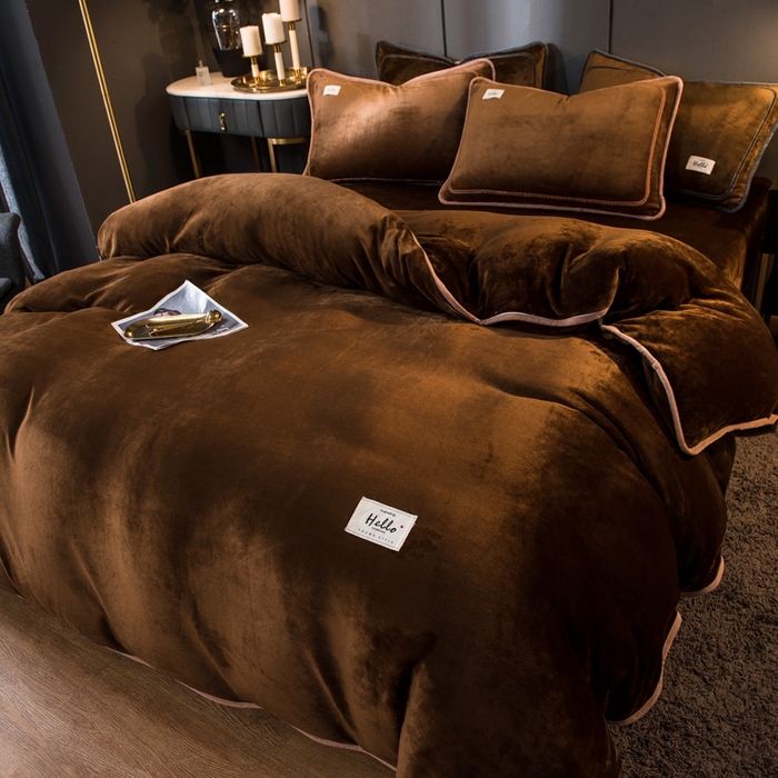 91家纺网 家纺一手货源 找家纺 栩裕纺织 2026新款网红爆款意式轻奢牛奶绒单被套被套单件被套单品 吉娜