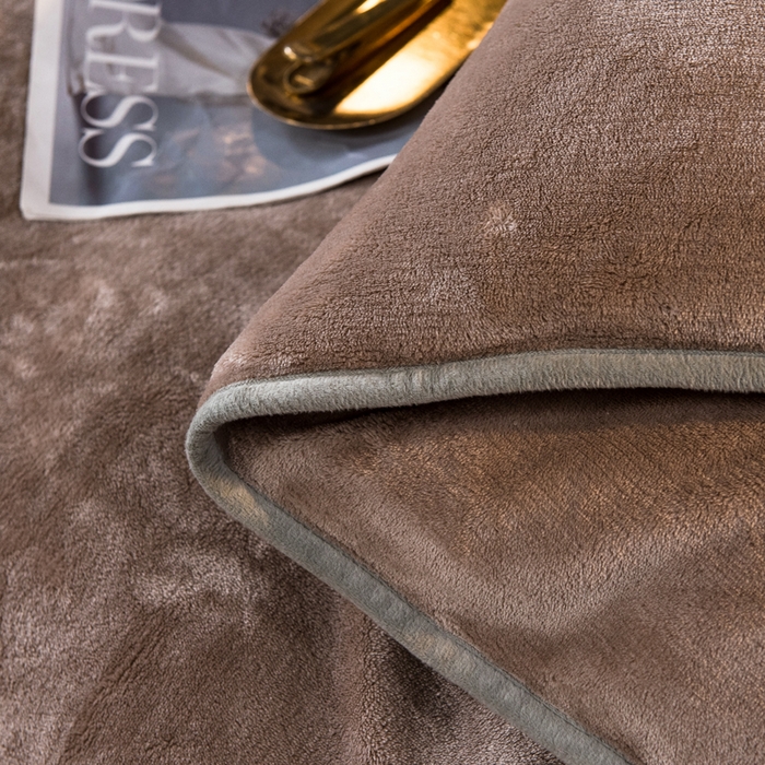 91家纺网 家纺一手货源 找家纺 栩裕纺织 2026新款网红爆款意式轻奢牛奶绒单被套被套单件被套单品 伽士米