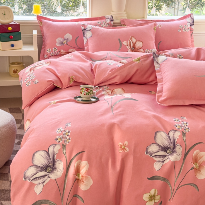 91家纺网 家纺一手货源 找家纺 佑佳2024新款140克磨毛印花植物羊绒四件套直播 那时花开-粉