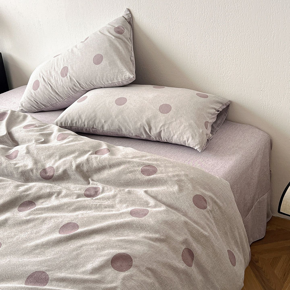 91家纺网 家纺一手货源 找家纺 恋之语 2026新款水洗色织提花工艺系列四件套（量大从优） 波点