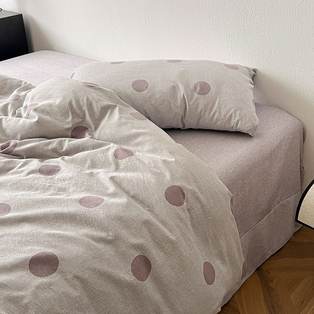 91家纺网 家纺一手货源 找家纺 恋之语 2026新款水洗色织提花工艺系列四件套（量大从优） 波点