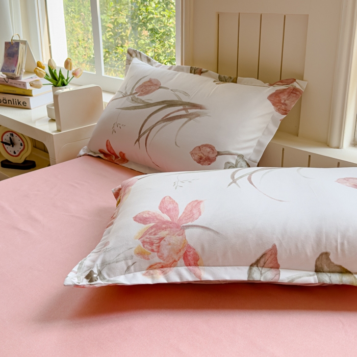 91家纺网 家纺一手货源 找家纺 佑佳2024新款140克磨毛印花植物羊绒四件套直播 月下荷塘