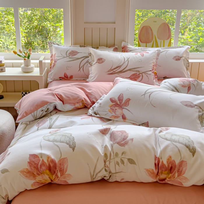 91家纺网 家纺一手货源 找家纺 佑佳2024新款140克磨毛印花植物羊绒四件套直播 月下荷塘