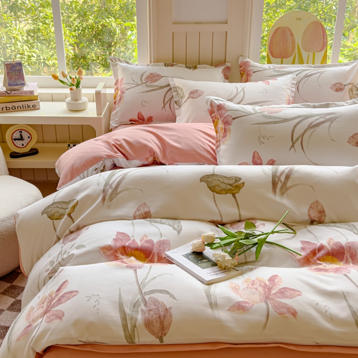 91家纺网 家纺一手货源 找家纺 佑佳2024新款140克磨毛印花植物羊绒四件套直播 月下荷塘