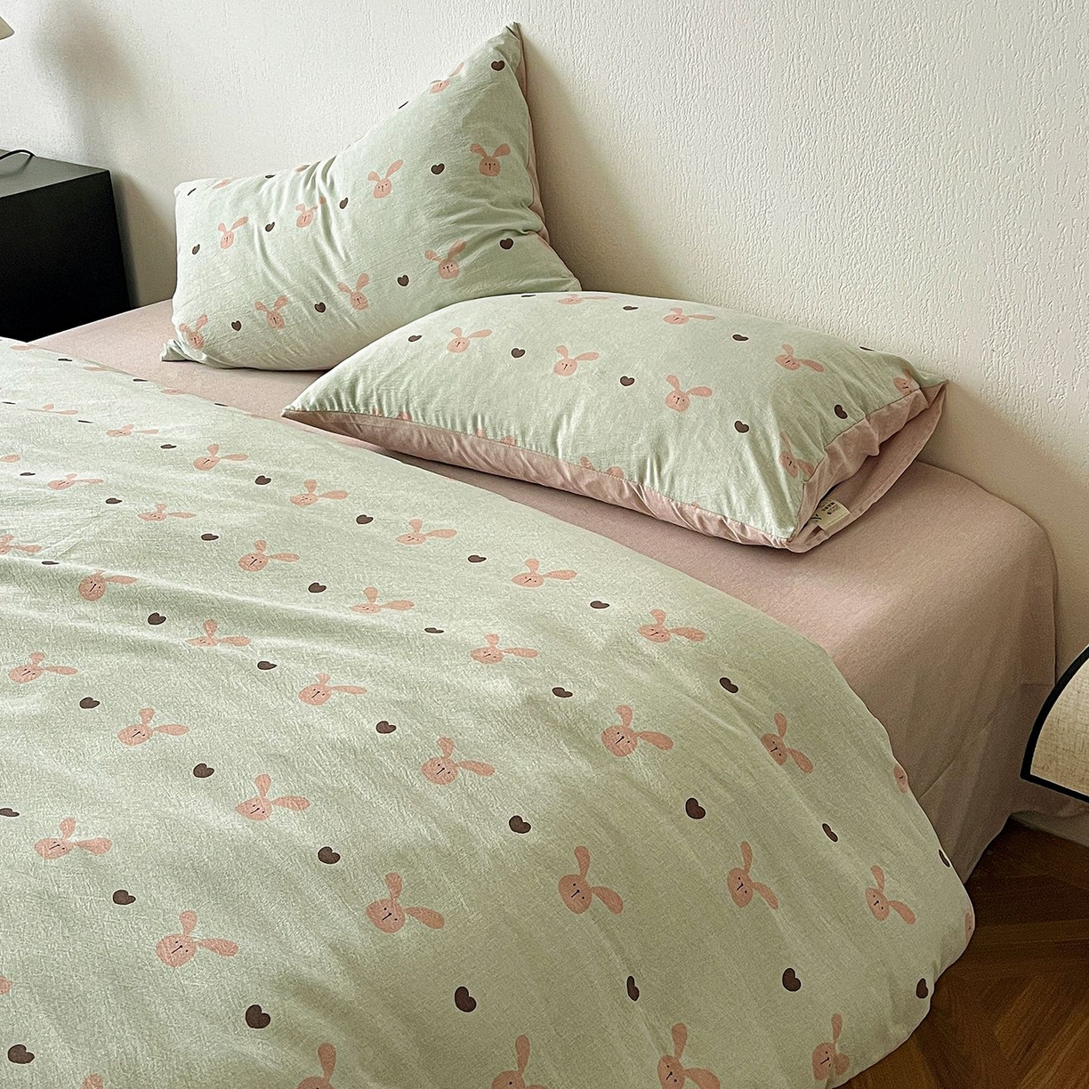 91家纺网 家纺一手货源 找家纺 恋之语 2026新款水洗色织提花工艺系列四件套（量大从优） 萌萌兔