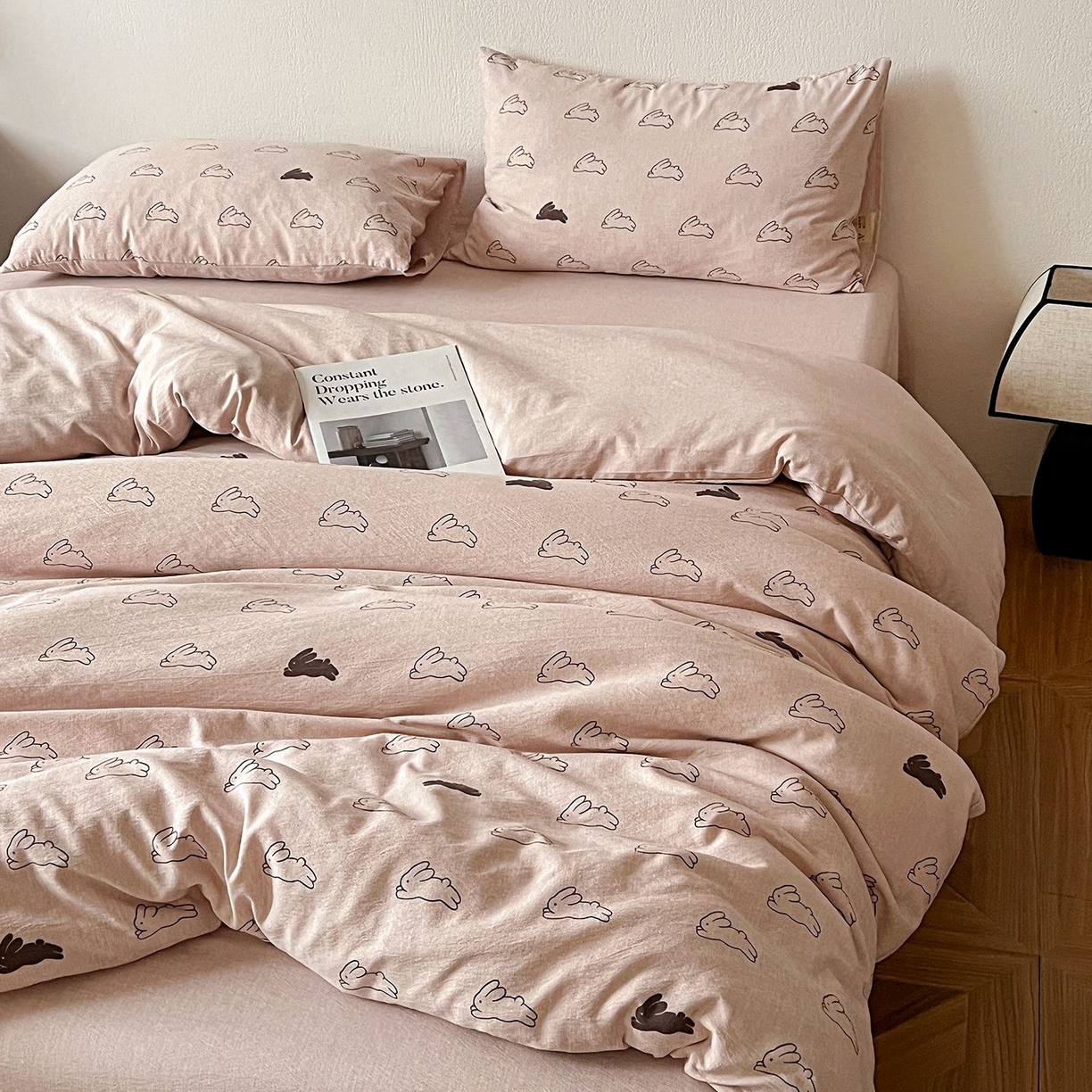 91家纺网 家纺一手货源 找家纺 恋之语 2026新款水洗色织提花工艺系列四件套（量大从优） 蘑菇兔-粉