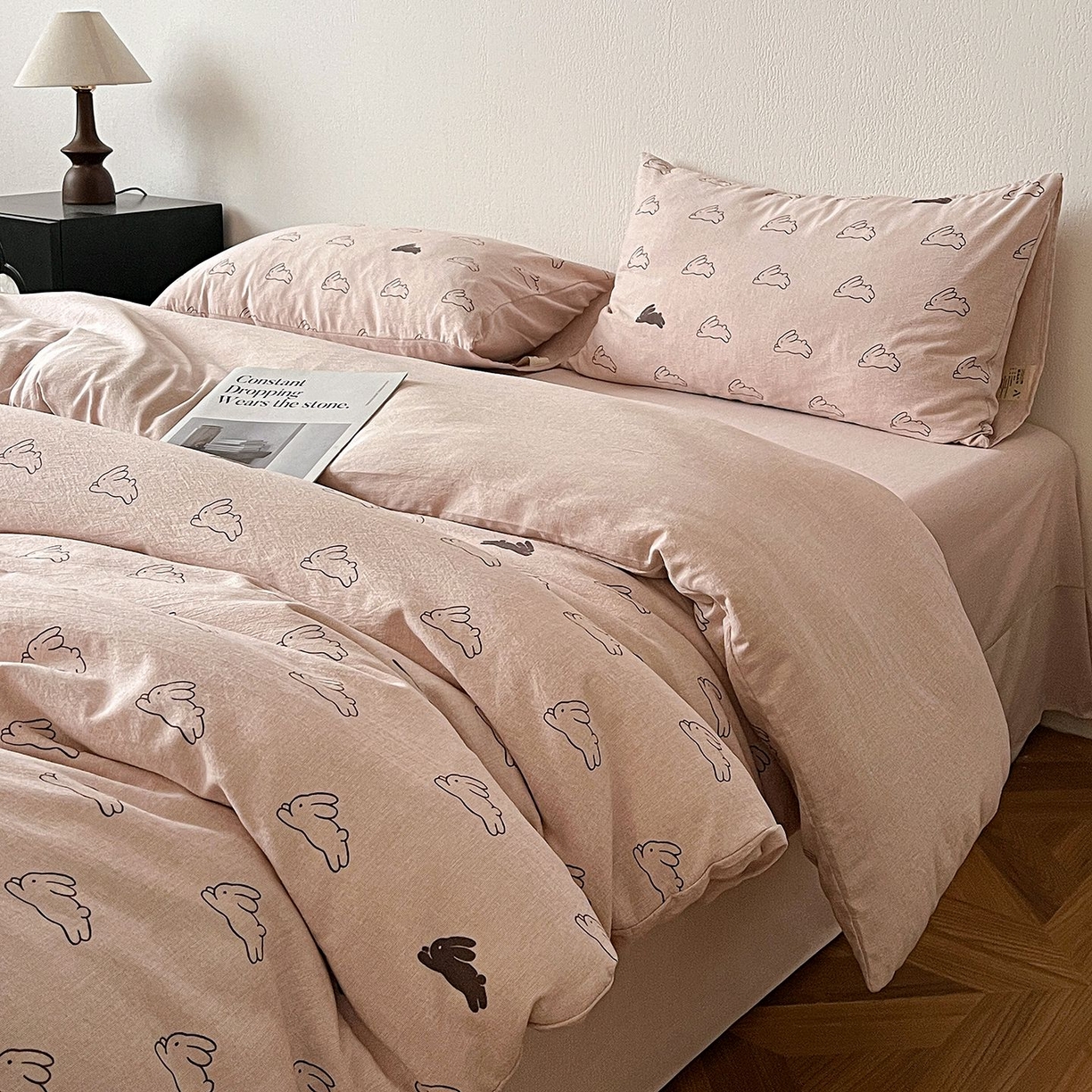 91家纺网 家纺一手货源 找家纺 恋之语 2026新款水洗色织提花工艺系列四件套（量大从优） 蘑菇兔-粉