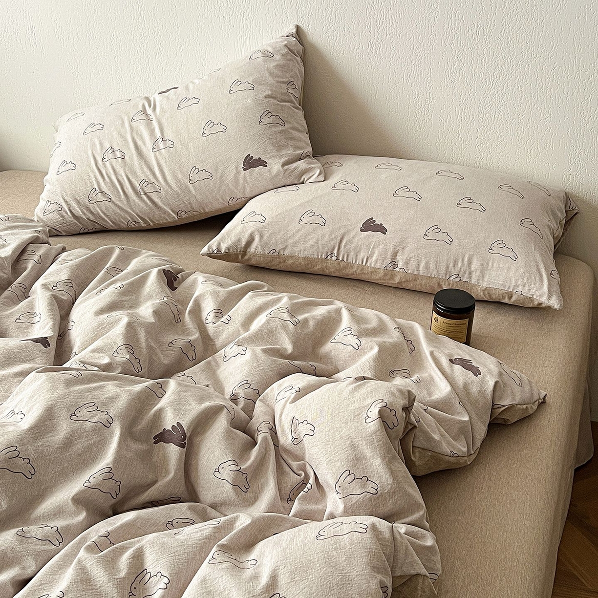 91家纺网 家纺一手货源 找家纺 恋之语 2026新款水洗色织提花工艺系列四件套（量大从优） 蘑菇兔-咖