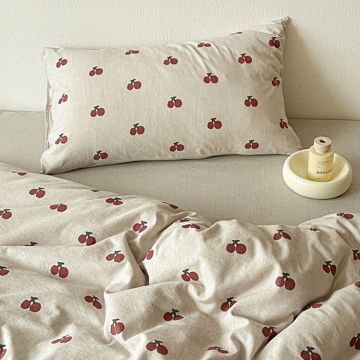 91家纺网 家纺一手货源 找家纺 恋之语 2026新款水洗色织提花工艺系列四件套（量大从优） 小樱桃