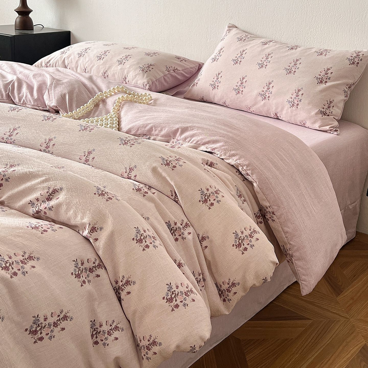 91家纺网 家纺一手货源 找家纺 恋之语 2026新款水洗色织提花工艺系列四件套（量大从优） 紫薇