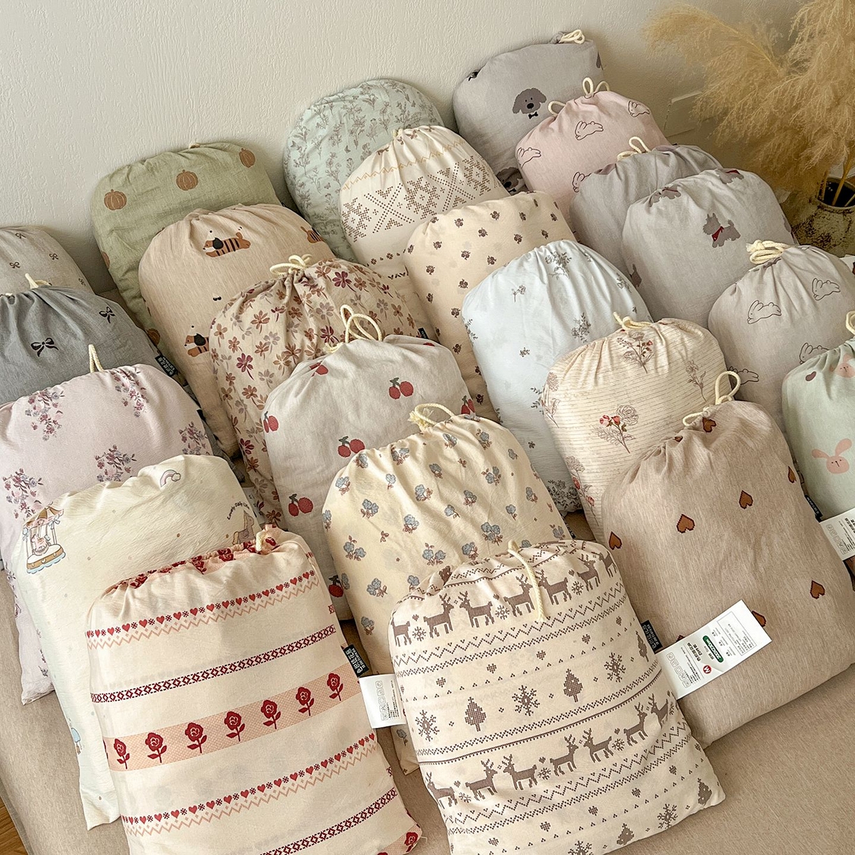 91家纺网 家纺一手货源 找家纺 恋之语 2026新款水洗色织提花工艺系列四件套（量大从优） 组合