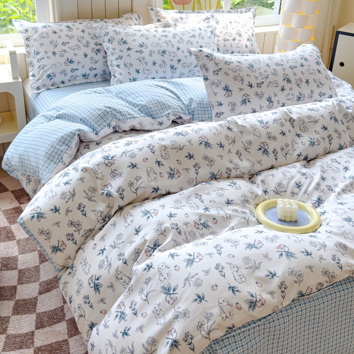 91家纺网 家纺一手货源 找家纺 佑佳家纺 2024新款磨毛印花植物羊绒单被套 草莓兔