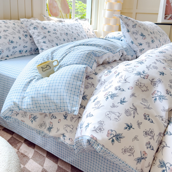 91家纺网 家纺一手货源 找家纺 佑佳家纺 2024新款磨毛印花植物羊绒单被套 草莓兔