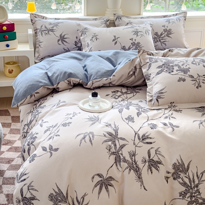 91家纺网 家纺一手货源 找家纺 佑佳家纺 2024新款磨毛印花植物羊绒单被套 朵朵华林