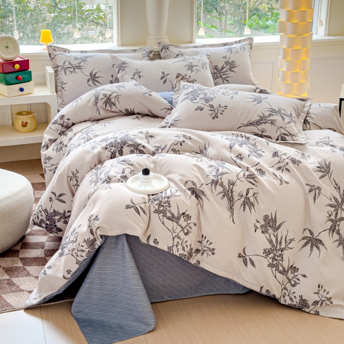 91家纺网 家纺一手货源 找家纺 佑佳家纺 2024新款磨毛印花植物羊绒单被套 朵朵华林