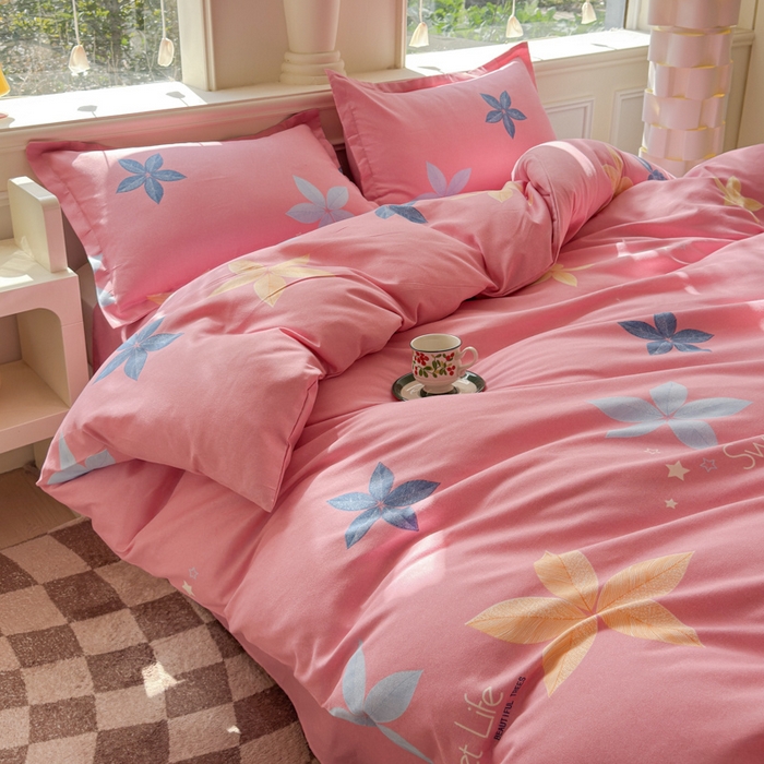 91家纺网 家纺一手货源 找家纺 佑佳家纺 2024新款磨毛印花植物羊绒单被套 花蔓梦境-粉