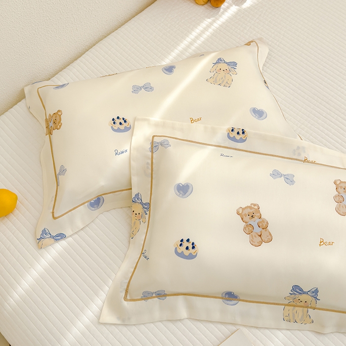 91家纺网 家纺一手货源 找家纺 良佐生活 2026新款60支天丝卡通枕套 蝴蝶结小兔