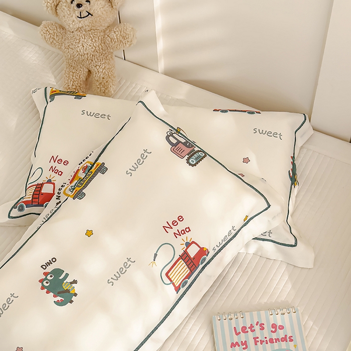 91家纺网 家纺一手货源 找家纺 良佐生活 2026新款60支天丝卡通枕套 恐龙奇遇记