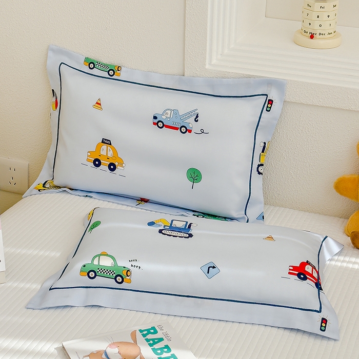 良佐生活 2026新款60支天丝卡通枕套 汽车小镇