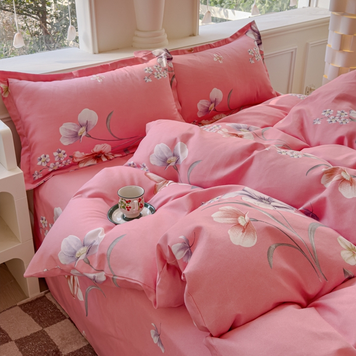 91家纺网 家纺一手货源 找家纺 佑佳家纺 2024新款磨毛印花植物羊绒单被套 那时花开-粉