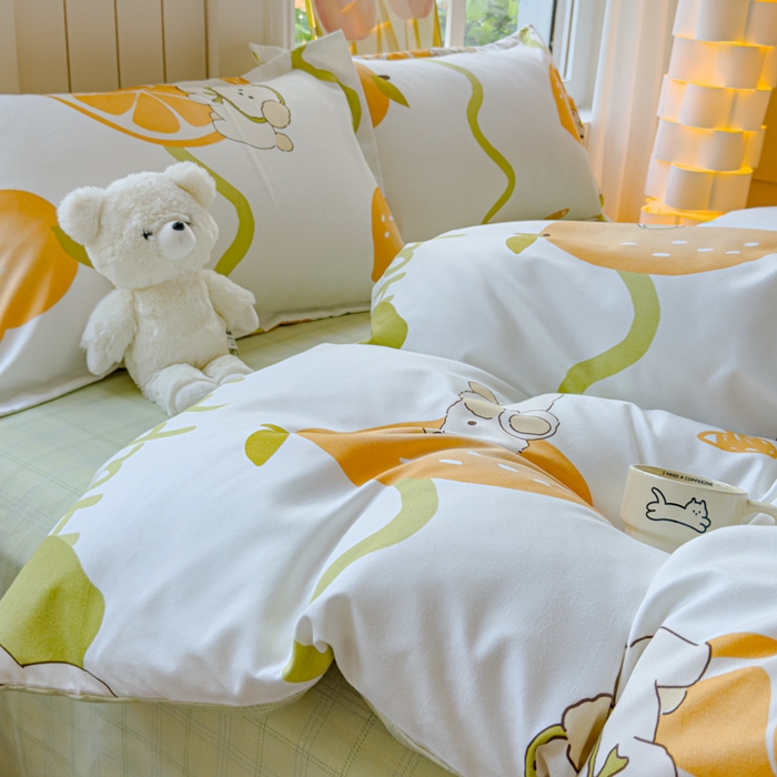 91家纺网 家纺一手货源 找家纺 佑佳家纺 2024新款磨毛印花植物羊绒单被套 柠檬熊