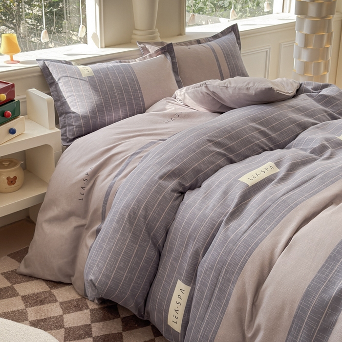 91家纺网 家纺一手货源 找家纺  佑佳家纺 2024新款磨毛印花植物羊绒单被套 时光隧道