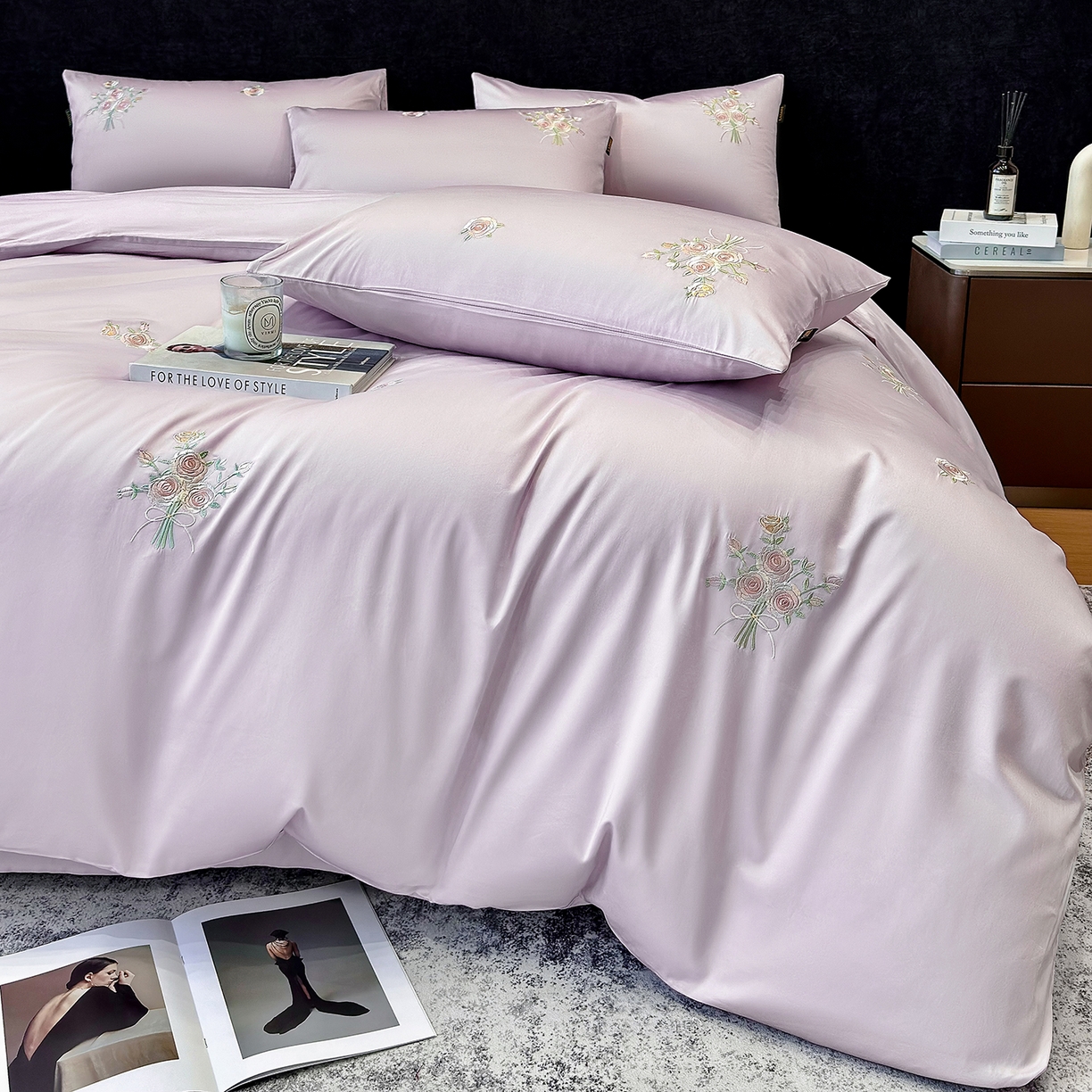 91家纺网 家纺一手货源 找家纺 莱势 2026新品100支纯棉全棉50x50s贡缎长绒棉刺绣绣花四件套高端礼盒-花影 花影-香芋紫