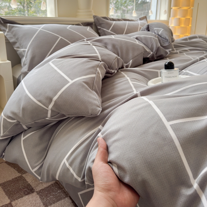 91家纺网 家纺一手货源 找家纺 佑佳家纺 2024新款磨毛印花植物羊绒单被套 休闲人生