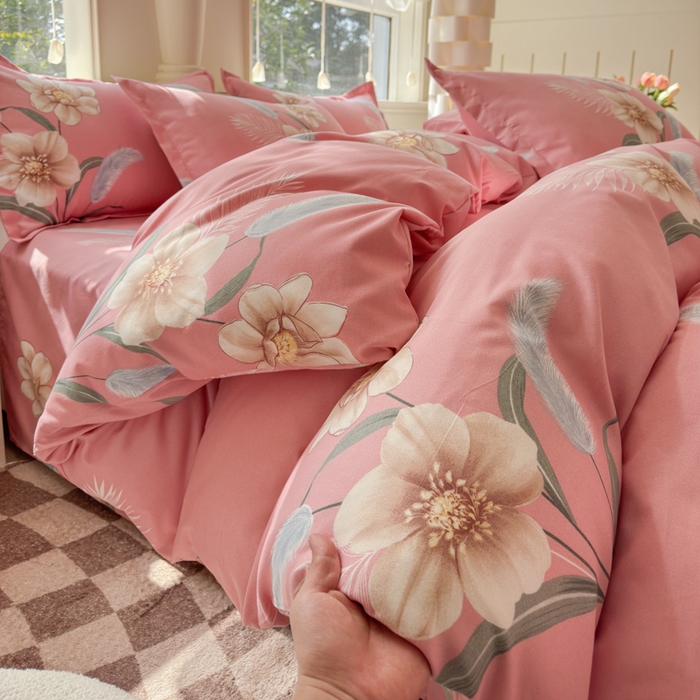 91家纺网 家纺一手货源 找家纺 佑佳家纺 2024新款磨毛印花植物羊绒单被套 醉恋一生-粉