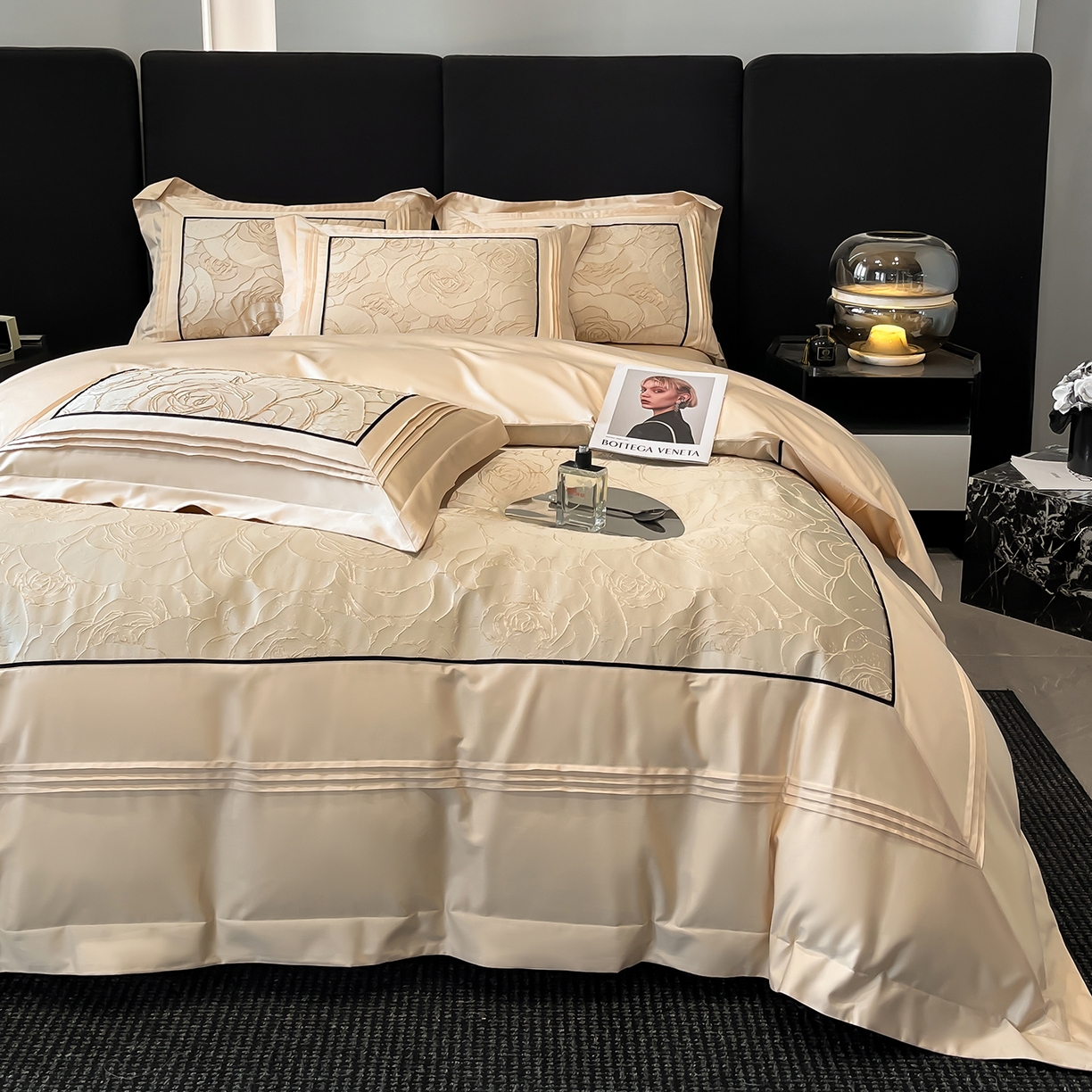 91家纺网 家纺一手货源 找家纺 置顶家纺 2026新款亲肤棉玫瑰刺绣提花卡罗拉系列四件套 卡罗拉-浅香槟