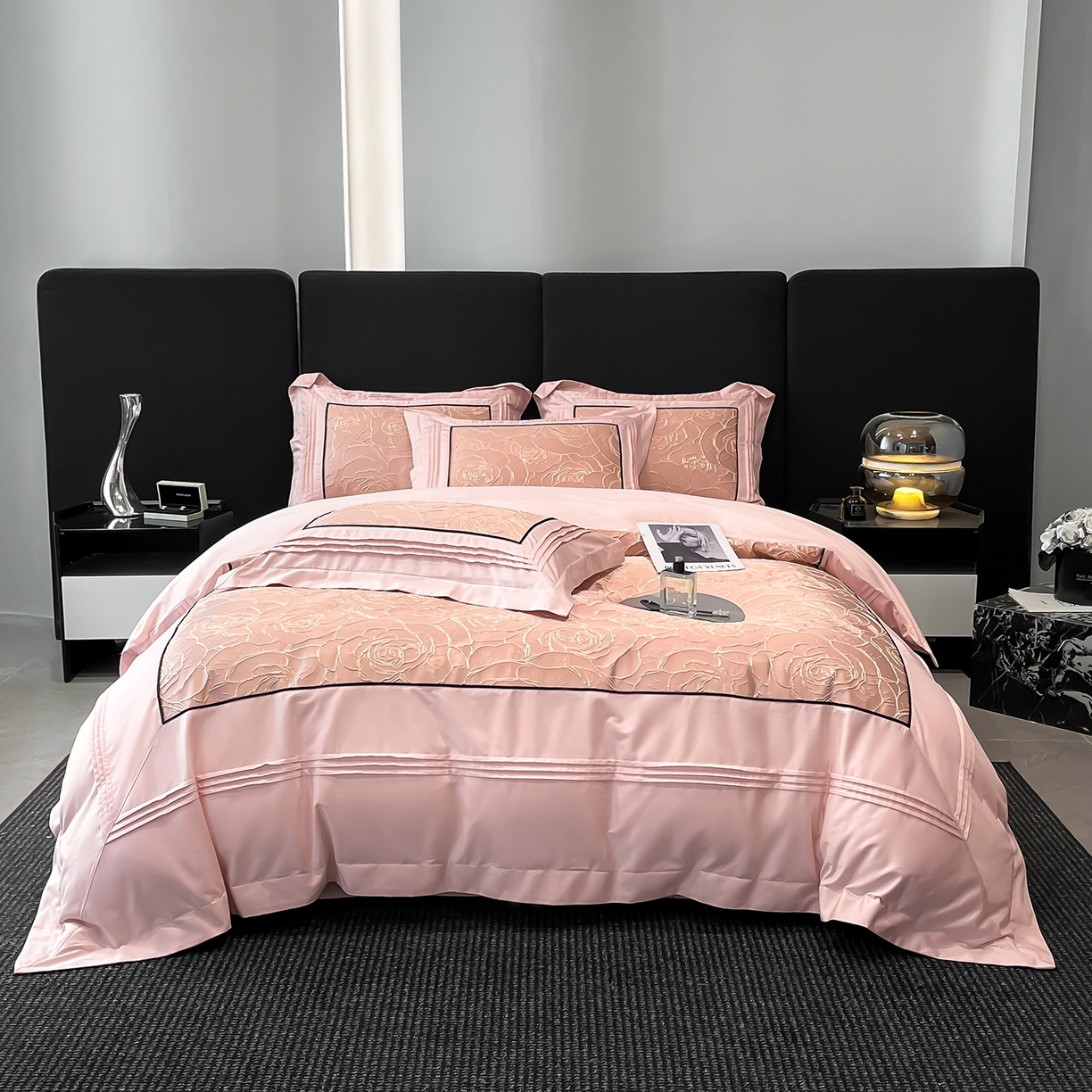 91家纺网 家纺一手货源 找家纺 置顶家纺 2026新款亲肤棉玫瑰刺绣提花卡罗拉系列四件套 卡罗拉-魅粉