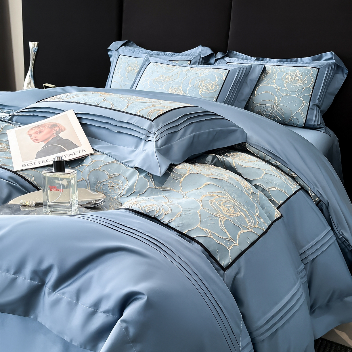 91家纺网 家纺一手货源 找家纺 置顶家纺 2026新款亲肤棉玫瑰刺绣提花卡罗拉系列四件套 卡罗拉-碧蓝