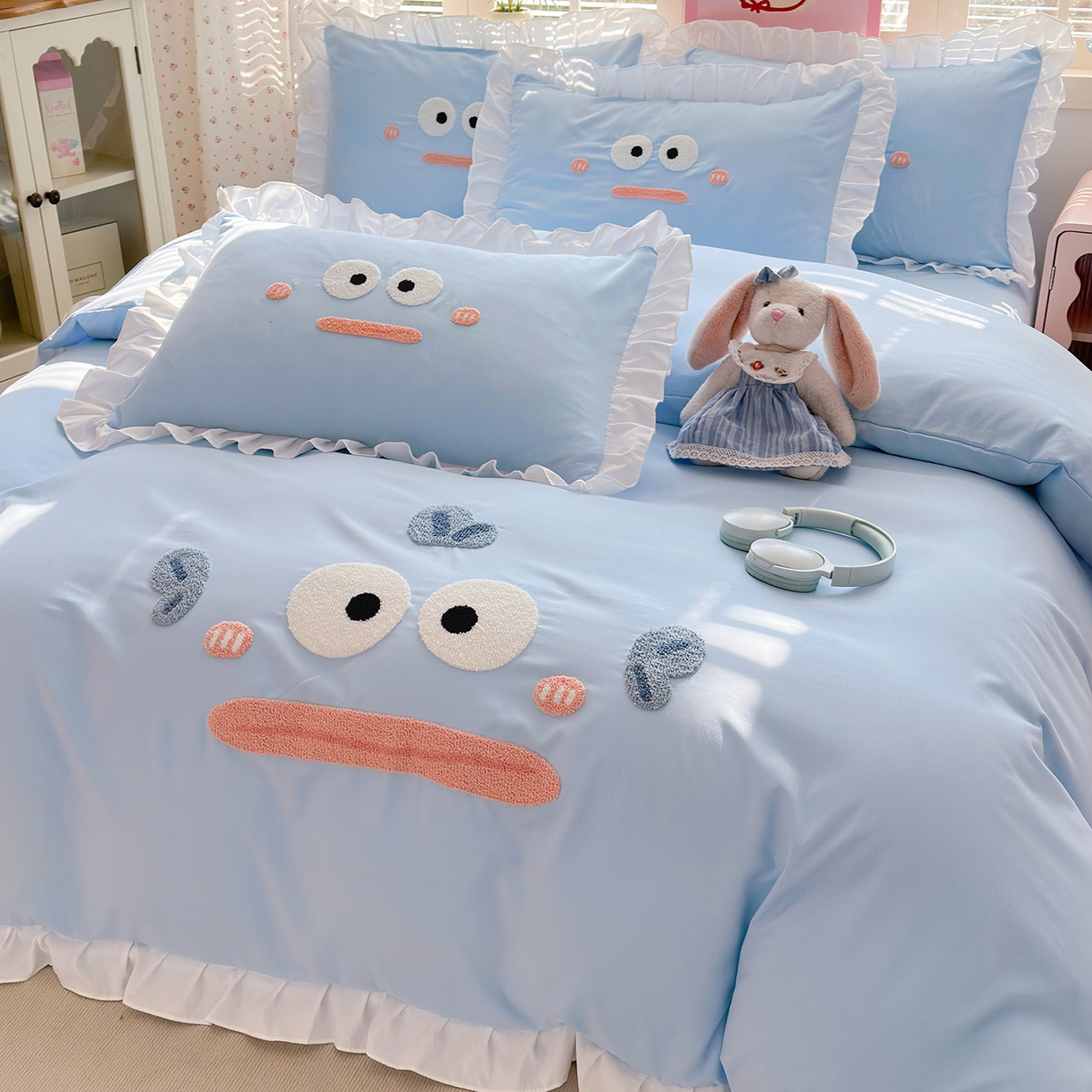 91家纺网 家纺一手货源 找家纺 （总）易禾家纺 2026新款韩版卡通可爱风水洗棉毛巾绣四件套系列（专版花型）