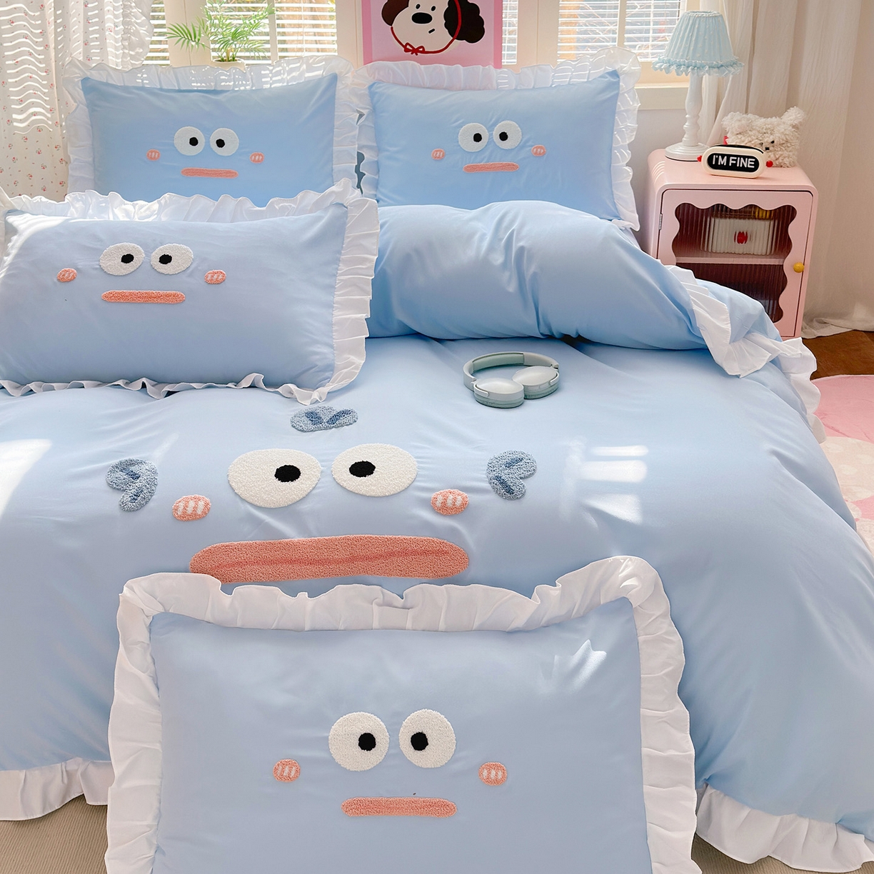 91家纺网 家纺一手货源 找家纺 易禾家纺 2026新款韩版卡通可爱风水洗棉毛巾绣四件套系列（专版花型） 大嘴鱼-浅蓝