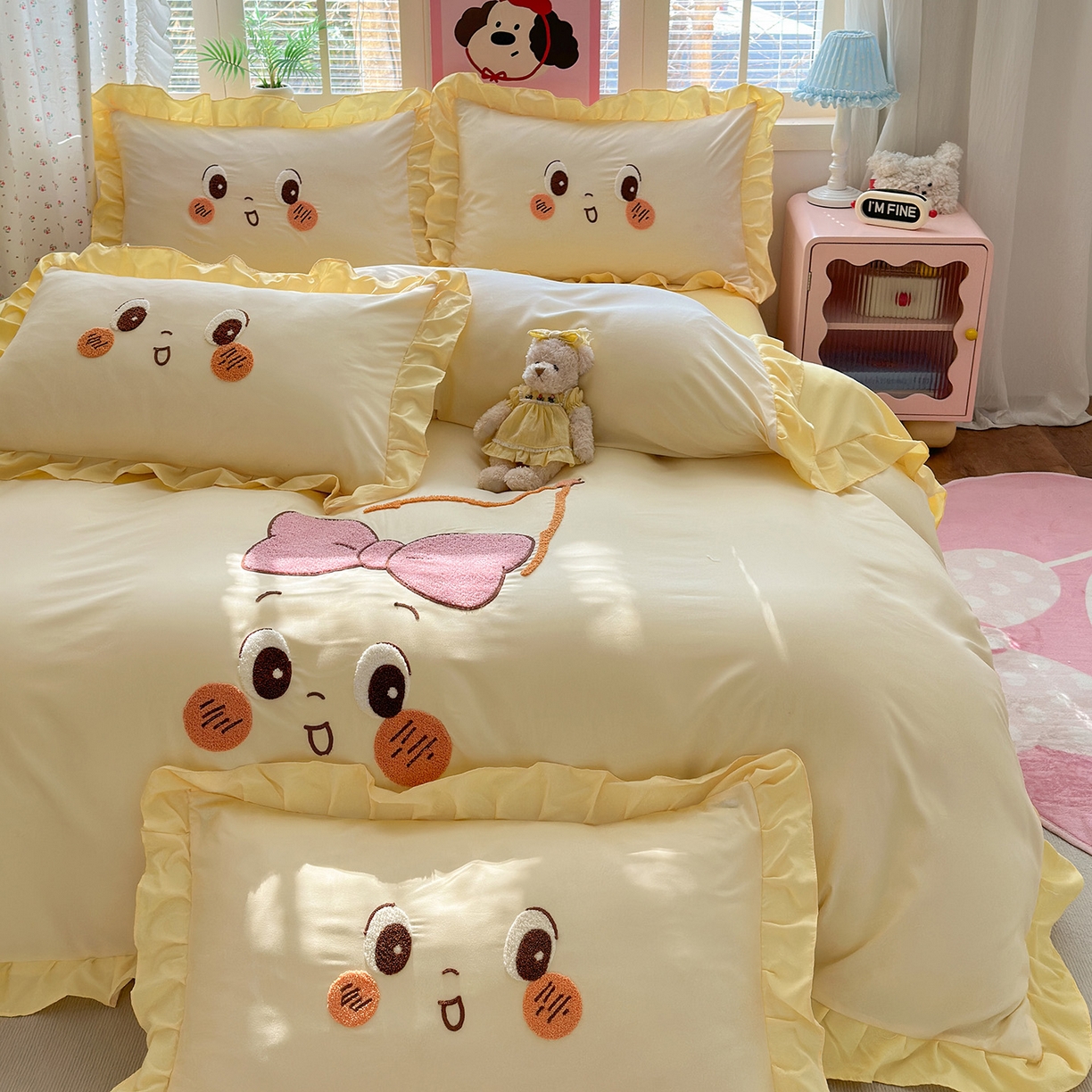 91家纺网 家纺一手货源 找家纺 易禾家纺 2026新款韩版卡通可爱风水洗棉毛巾绣四件套系列（专版花型） 星空梦-杏黄