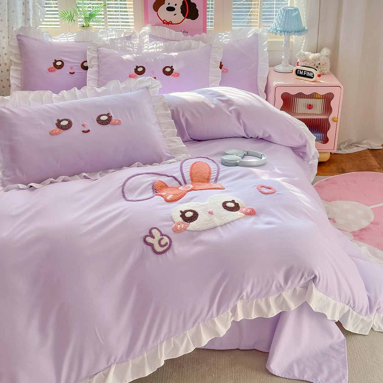 91家纺网 家纺一手货源 找家纺 易禾家纺 2026新款韩版卡通可爱风水洗棉毛巾绣四件套系列（专版花型） 大耳兔-浅紫