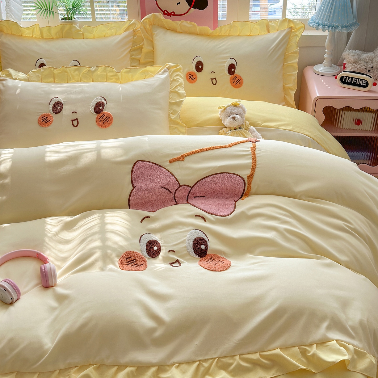 91家纺网 家纺一手货源 找家纺 易禾家纺 2026新款韩版卡通可爱风水洗棉毛巾绣四件套系列（专版花型） 星空梦-杏黄