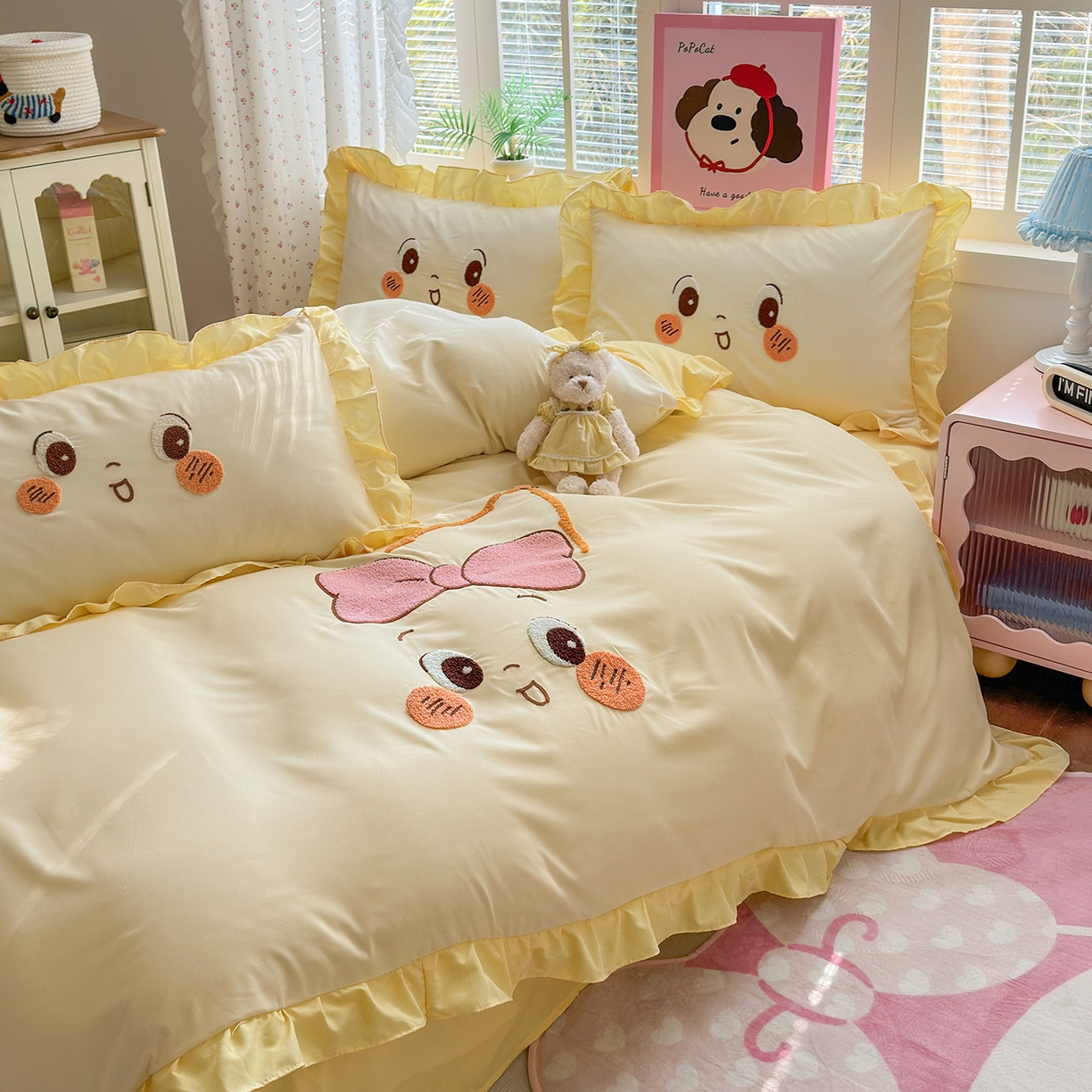 91家纺网 家纺一手货源 找家纺 易禾家纺 2026新款韩版卡通可爱风水洗棉毛巾绣四件套系列（专版花型） 星空梦-杏黄