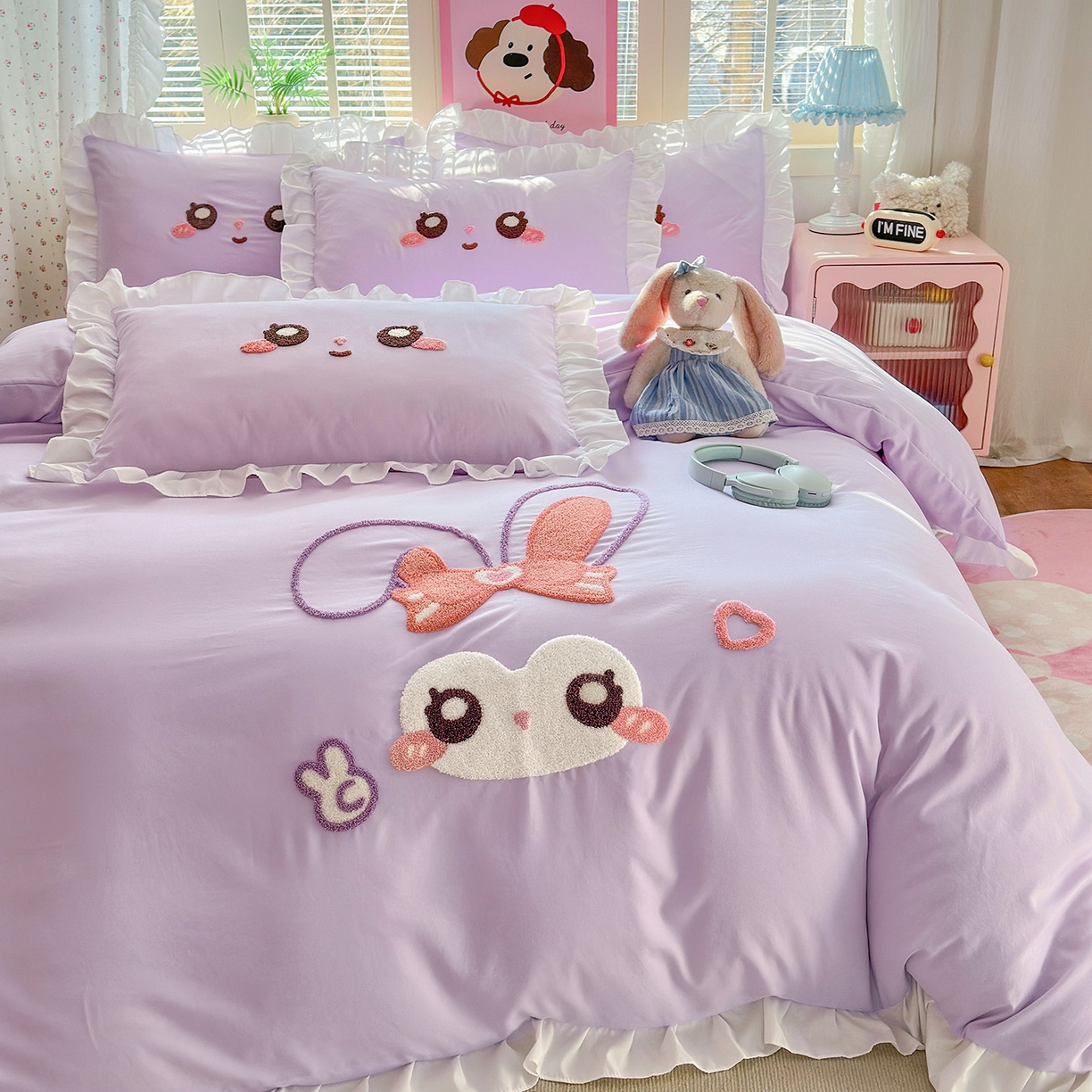 91家纺网 家纺一手货源 找家纺 易禾家纺 2026新款韩版卡通可爱风水洗棉毛巾绣四件套系列（专版花型） 大耳兔-浅紫