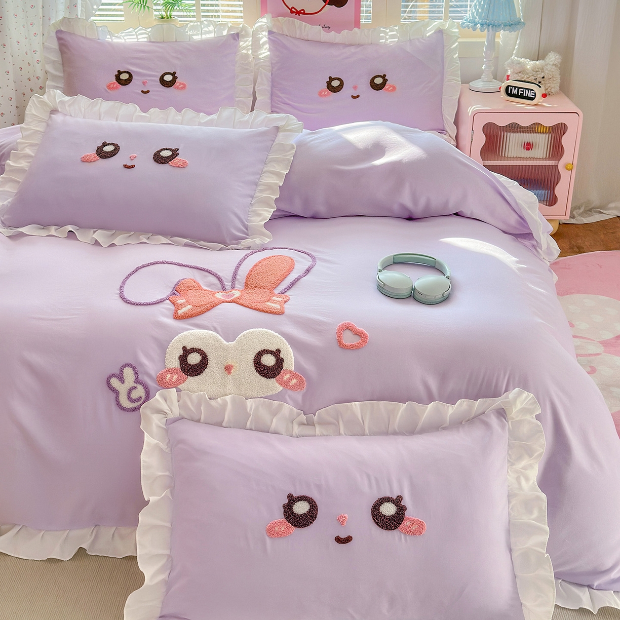 91家纺网 家纺一手货源 找家纺 易禾家纺 2026新款韩版卡通可爱风水洗棉毛巾绣四件套系列（专版花型） 大耳兔-浅紫