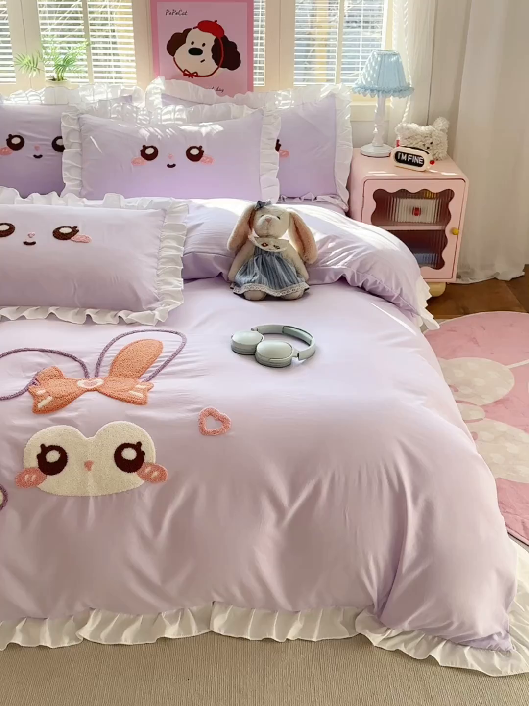 91家纺网 家纺一手货源 找家纺 易禾家纺 2026新款韩版卡通可爱风水洗棉毛巾绣四件套系列（专版花型） 大耳兔-浅紫