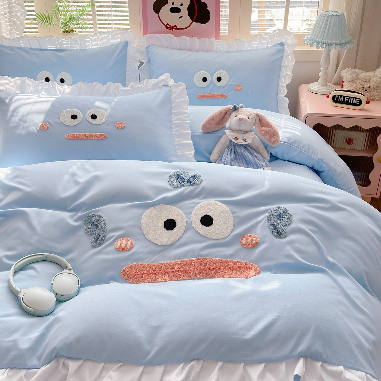 91家纺网 家纺一手货源 找家纺 易禾家纺 2026新款韩版卡通可爱风水洗棉毛巾绣四件套系列（专版花型） 大嘴鱼-浅蓝