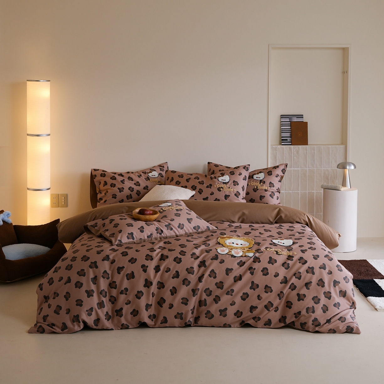 91家纺网 家纺一手货源 找家纺 （总）雅居纺家纺 2026新款50长绒棉豹纹绣花四件套