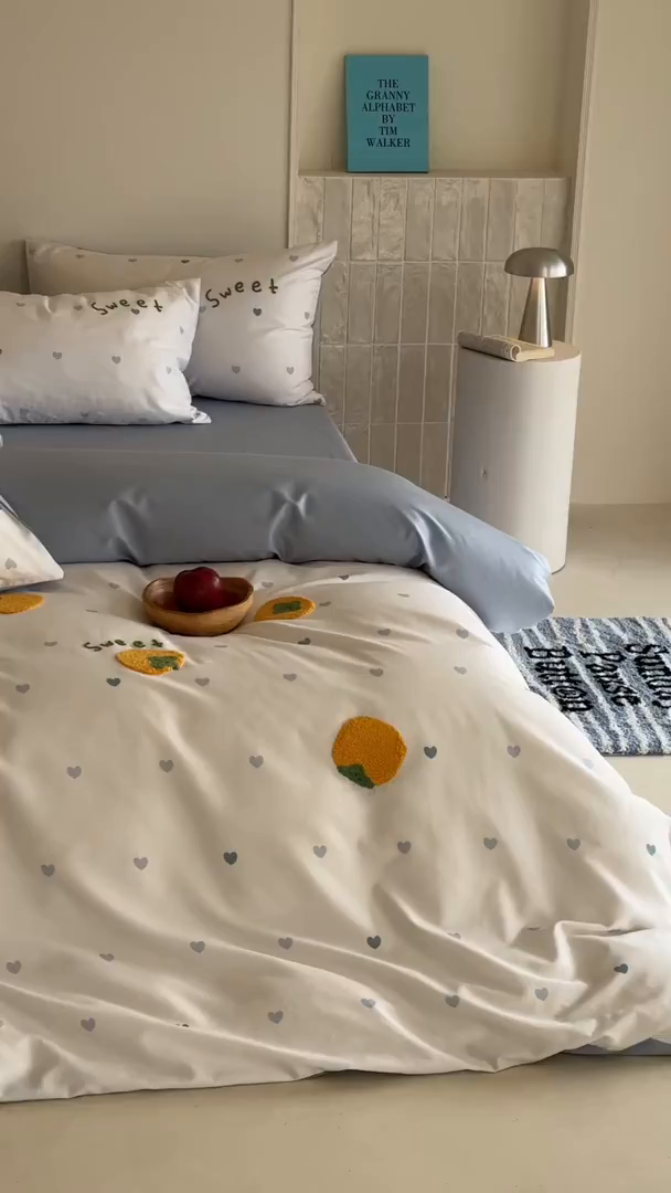 91家纺网 家纺一手货源 找家纺 雅居纺家纺 2026新款50长绒棉满版绣花四件套 爱心柿柿如意