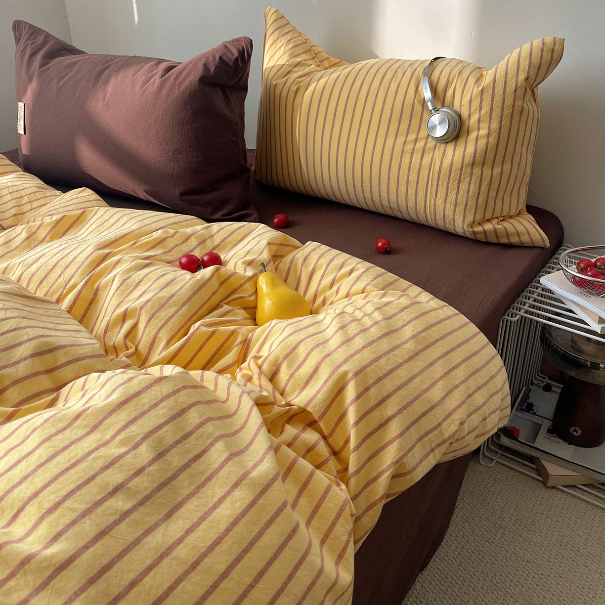 91家纺网 家纺一手货源 找家纺 雅居纺家纺 2026新款全棉色织混搭水洗棉四件套 雾屿-密黄