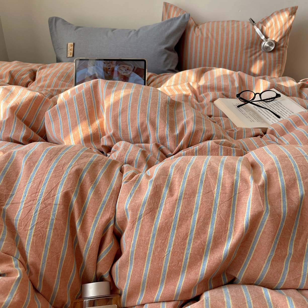 91家纺网 家纺一手货源 找家纺 雅居纺家纺 2026新款全棉色织混搭水洗棉四件套 雾屿-橘黄